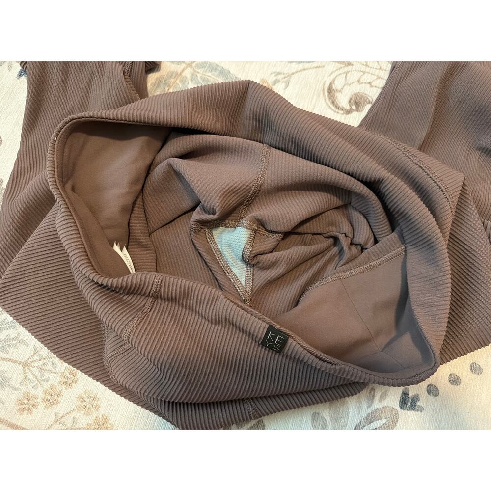 Athleta Women's Keys Elation Tight size XL color Smoked Almond Brown Ribbed - Picture 8 of 8